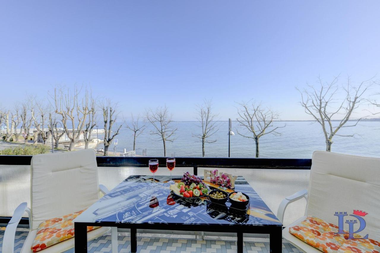 Desenzanoloft Official Partner Marriott Homes & Villas - Charming On The Lake Front Lake 代森扎诺-德尔加达 外观 照片